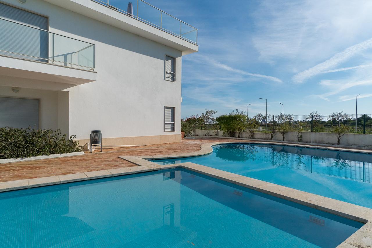 Bmyguest - Santa Luzia Sunset Apartment تافيرا المظهر الخارجي الصورة